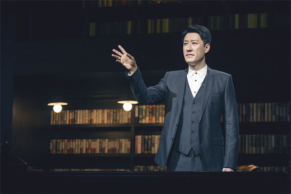 于震的妻子是谁?风雨送春归演员于震换脸为什么?