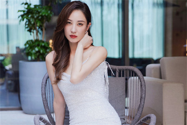 郑希怡老公是谁?郑希怡裤子门是什么事件?