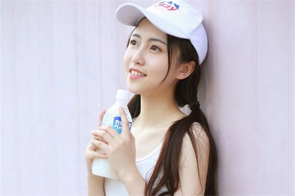 美白保湿化妆品有哪些?