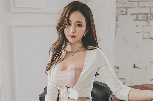 护唇膏怎么用?